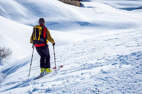 Escena Montañismo Los Alpes Durante Invierno — Foto de Stock
