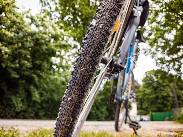 Neumático Bicicleta Montaña Primer Plano Con Suciedad — Foto de Stock