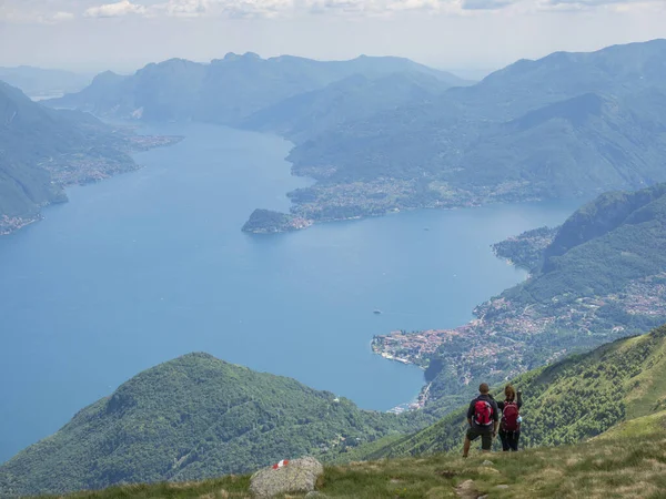 Scena Trekkingowa Jeziorze Como Alps — Zdjęcie stockowe