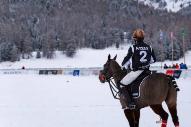 St. Moritz - 25 Ocak 2026: Snow Polo Dünya Kupası St.Moritz 2026 finallerinde oyun hareketleri ve ödül töreni