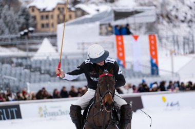 St. Moritz - 25 Ocak 2026: Snow Polo Dünya Kupası St.Moritz 2026 finallerinde oyun hareketleri ve ödül töreni