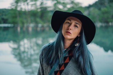 Boho stil güzel kadın