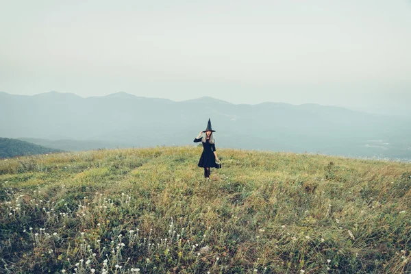 Beautiful young witch — Stock Photo, Image