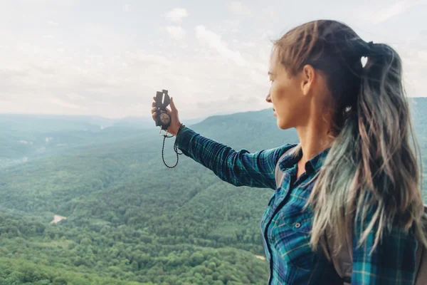 Cestovatel, směr hledání — Stock fotografie