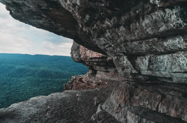 Cliff Eagle shelf, Rusia — Foto de Stock