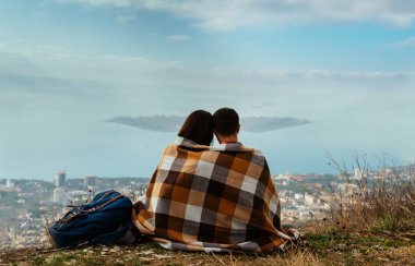 Denizde seyir aşık Çift