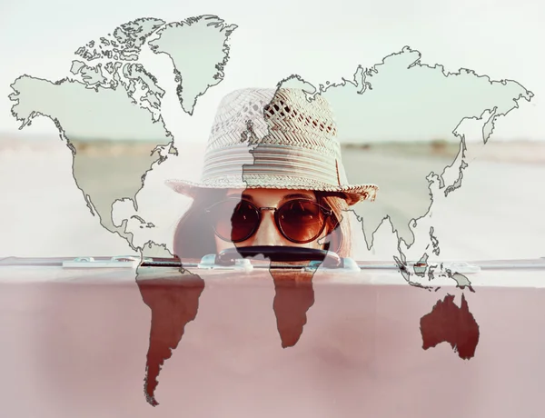 Double exposure map of world with traveler woman — Stock Photo, Image