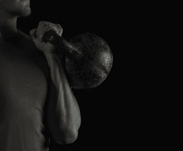 Άσκηση με kettlebell άνθρωπος — Φωτογραφία Αρχείου