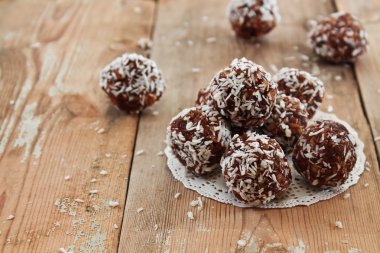 Tatlılar incir ve fındık