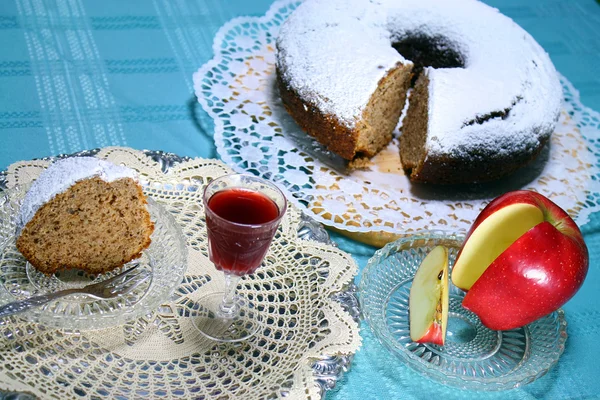 Pastel de manzana con licor casero para una delicia 3 — Foto de Stock