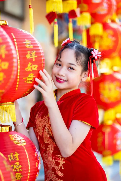 Little Cute Asian Girl Wearing Traditional Chinese Cheongsam Red Paper — Stock Photo, Image