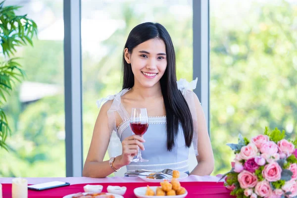 Valentine Day Concept Asian Young Girl Sitting Table Food Wine — Stock Photo, Image