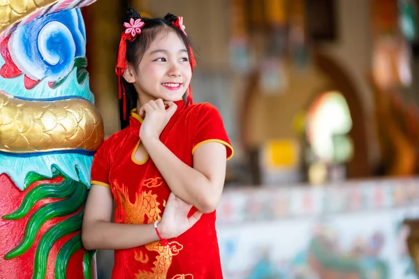 Portrait Beautiful Smiles Cute Little Asian Girl Wearing Red Traditional — Stock Photo, Image