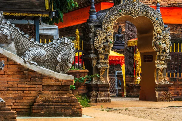 Wat Lok Moli Είναι Ένας Βουδιστικός Ναός Είναι Ένα Σημαντικό — Φωτογραφία Αρχείου