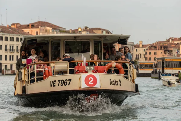 Piazza San Marco Venezia Italy July 2019 Tourists Enjoy Ride — Stock Photo, Image