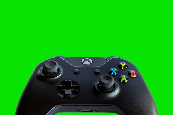 ジャネイロ ブラジル 2021年4月19日 Xboxのビデオゲームコントローラは Microsoftのゲームパッド 緑の背景 選択的フォーカス テキストのスペース — ストック写真