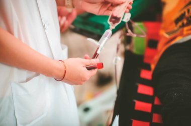 Kan Bağışı ve Verme Konsepti: Kan Bağışlama