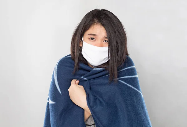 Young Asian Woman Covered Her Body Blanket Feel Fever Sick — Stock Photo, Image