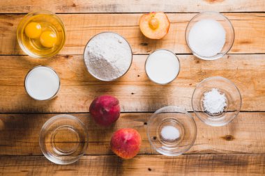 Çavdar unu krepi pişiriyorum. İçindekiler.