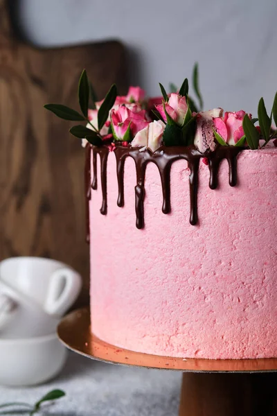 Heerlijke Mooie Handgemaakte Taart Zoetwaren Voor Feestdagen Het Dessert Versierd — Stockfoto