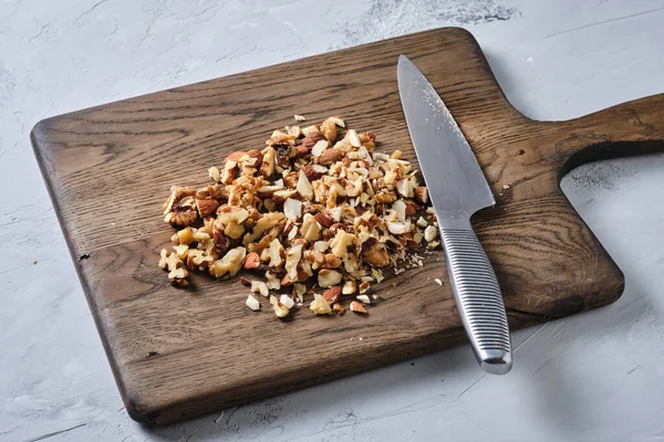 Vařím Granolu Nakrájené Ořechy Zdravé Jídlo — Stock fotografie