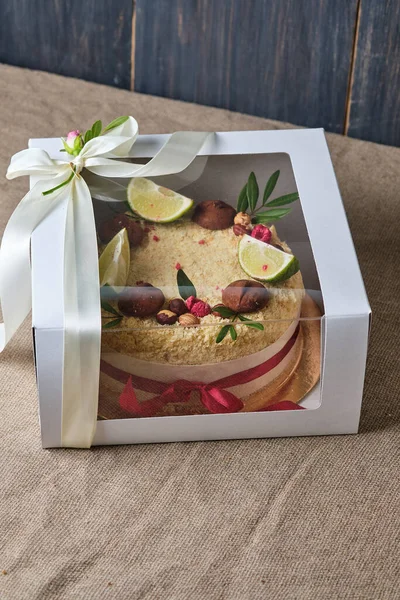 Delicious Beautiful Handmade Napoleon Cake Packed Box Confectionery Holiday Dessert — Stock Photo, Image