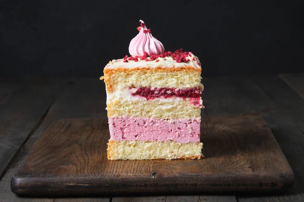 Cutaway Vanille Frambozencake Taart Met Roomkaas Room Frambozen Vulling Een — Stockfoto