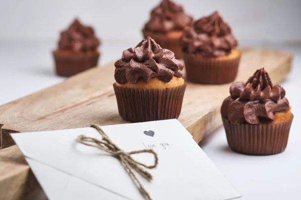 Pasteles Como Regalo Para Sus Seres Queridos Pastelitos Naranja Con — Foto de Stock