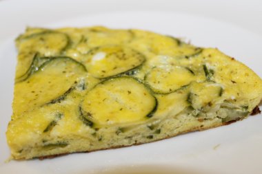  omlet peynir ve kabak ile