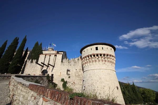 Muro Pietra Con Merli Cancello Ponte Levatoio Del Castello Medievale — Foto Stock