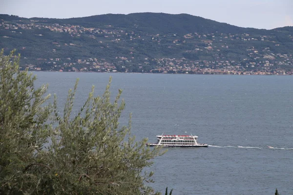 Paesaggio Del Lago Garda Nel Nord Italia — Foto Stock