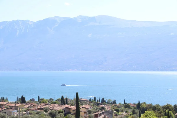 Vista Panorámica Del Lago Garda Norte Italia — Foto de Stock