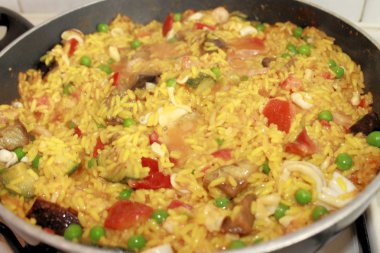 Paella.