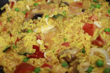 Paella.