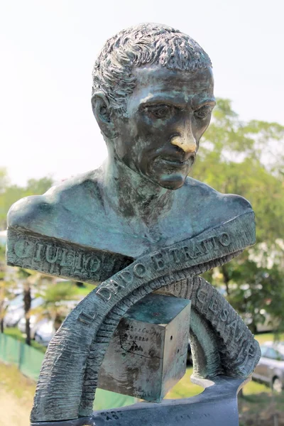 Statua di Giulio Cesare Augusto — Foto Stock