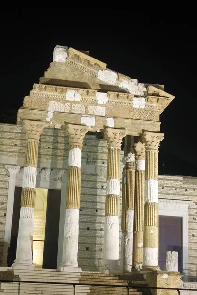 Ruinas romanas llamadas "capitolio" " —  Fotos de Stock