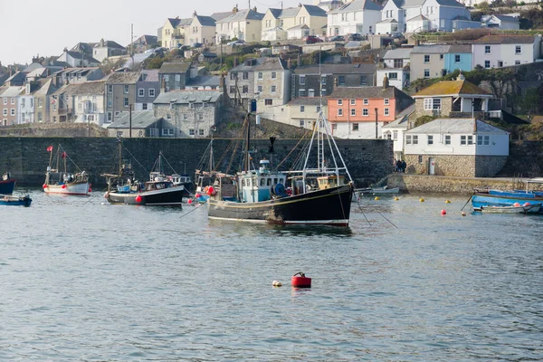 Hafen Von Mevagissey Cornwall Mit Krabben Und Hummerbooten Vor Anker — Stockfoto