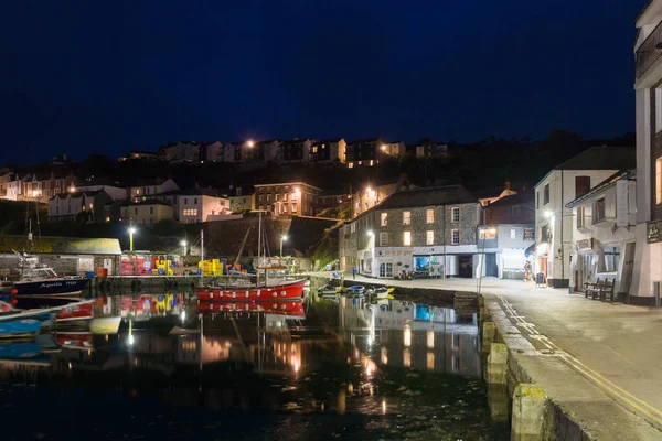 Mevagissey Hafen Der Nacht Mit Booten Vor Anker Liegt Das — Stockfoto