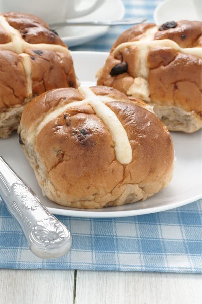 Bollos cruzados calientes — Foto de Stock