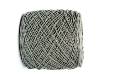 Yeşil ortasında iplik yün örme için