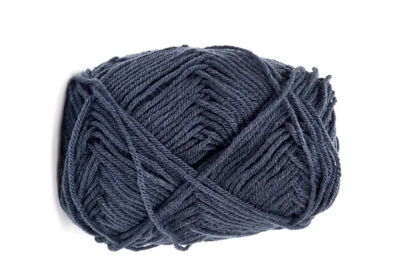 Niebieski przędzy wełny na drutach — Zdjęcie stockowe