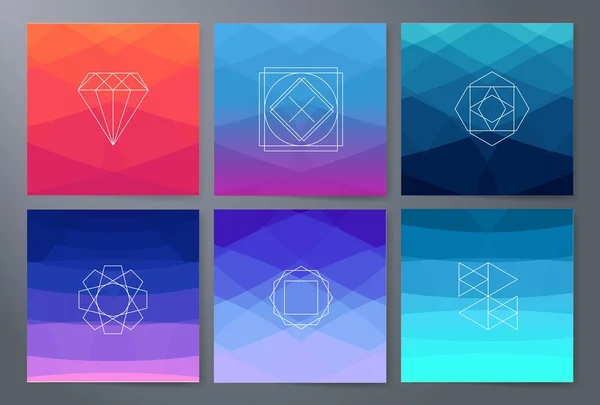 Modern cards design template with triangular colorfull background — Stockvector