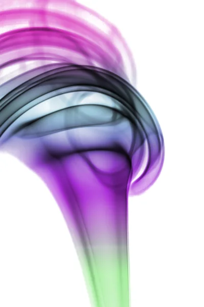 Beyaz arka plan üzerinde renkli duman