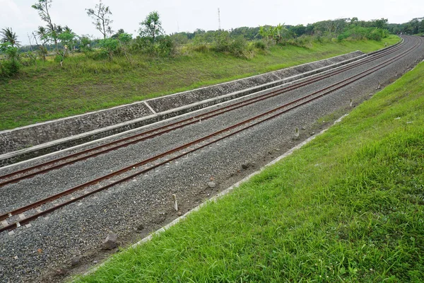 Eisenbahn Inmitten Von Reisfeldern Indonesien — Stockfoto