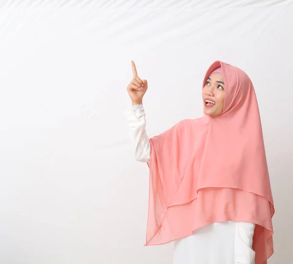 Egy Portré Boldog Ázsiai Muszlim Nőről Fátylat Vagy Hidzsábot Visel — Stock Fotó