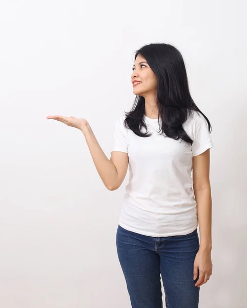 Porträt Einer Schönen Asiatischen Frau Weißem Hemd Die Steht Während — Stockfoto