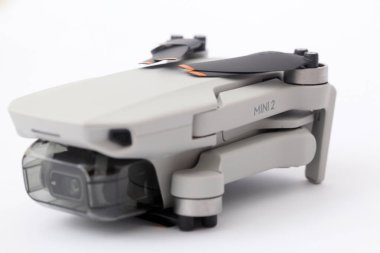 Yogyakarta, Endonezya - 21 Ocak 2020: DJI Mini 2 Drone 'un ayrıntılı fotoğrafı. İnsansız hava araçları 2020 'de salındı.