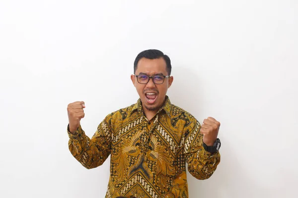 Happy Pemenang Happy Asian Man Gesturing While Standing White Background — Stok Foto