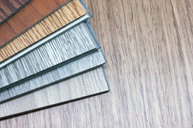 İç işleri için hazır vinil döşeme örnekleri