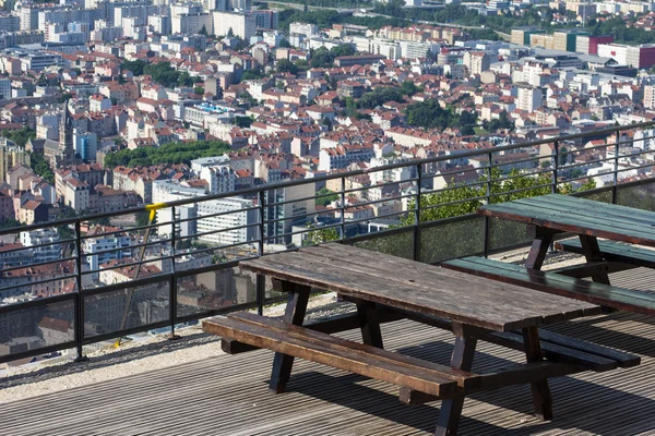 Vista panorámica a Grenoble, Francia desde el restaurante Bastil — Foto de Stock